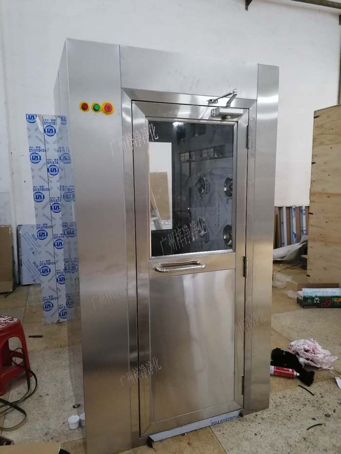 風淋室產(chǎn)品圖 風淋室產(chǎn)品圖